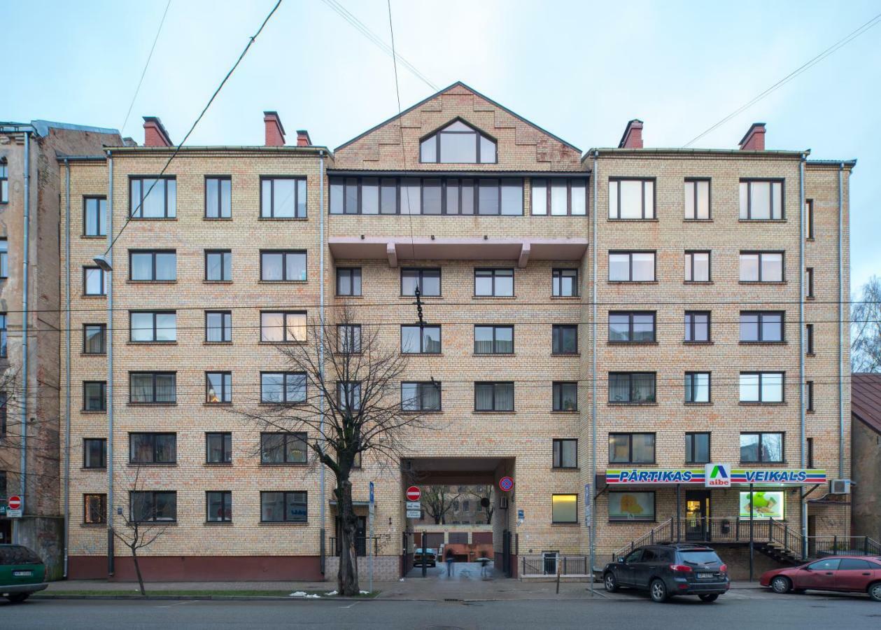 Chelsea Apartments Ryga Zewnętrze zdjęcie